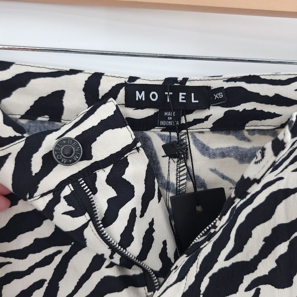 Motel Rocks Zoven Trouser 90s Zebra Print Flare High Waist Pants NWT - Picture 7 of 16